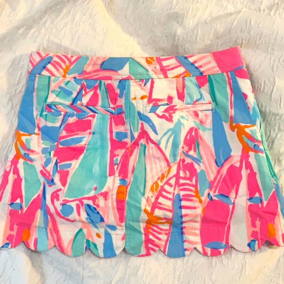 Lilly Pulitzer Skort - Picture 3 of 3
